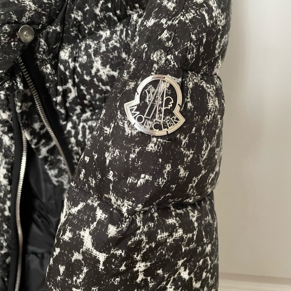 Moncler Gamme Rouge Puffer - Picture 4 of 5